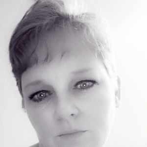 Meet your Posher, Anita